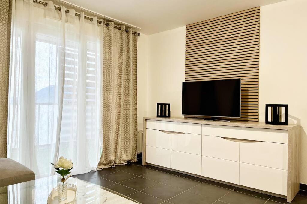 Appartement T2 Vue Panoramique Sur Annecy Seynod Exterior foto